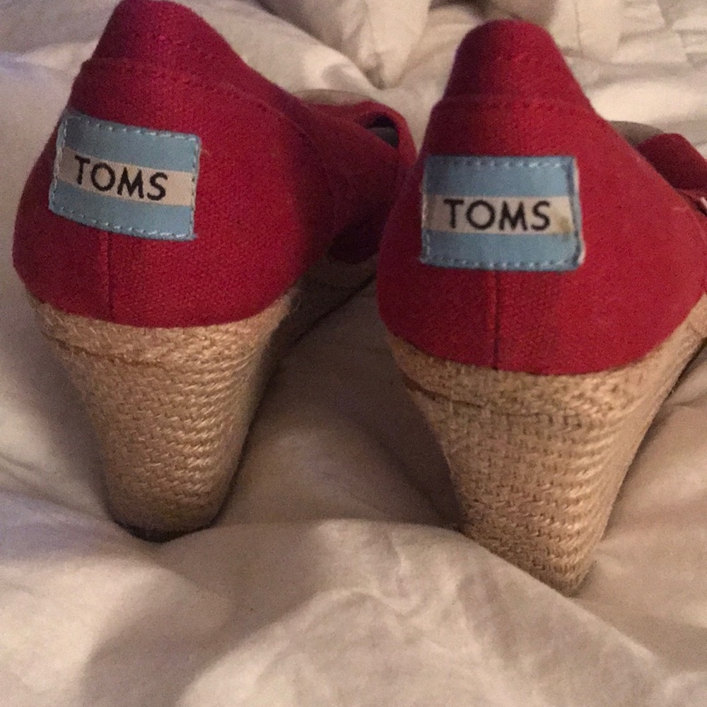 Toms Wedges